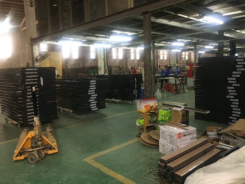 鋁合金門窗10大品牌廠家該如何在門窗市場中占據(jù)有利的市場地位？